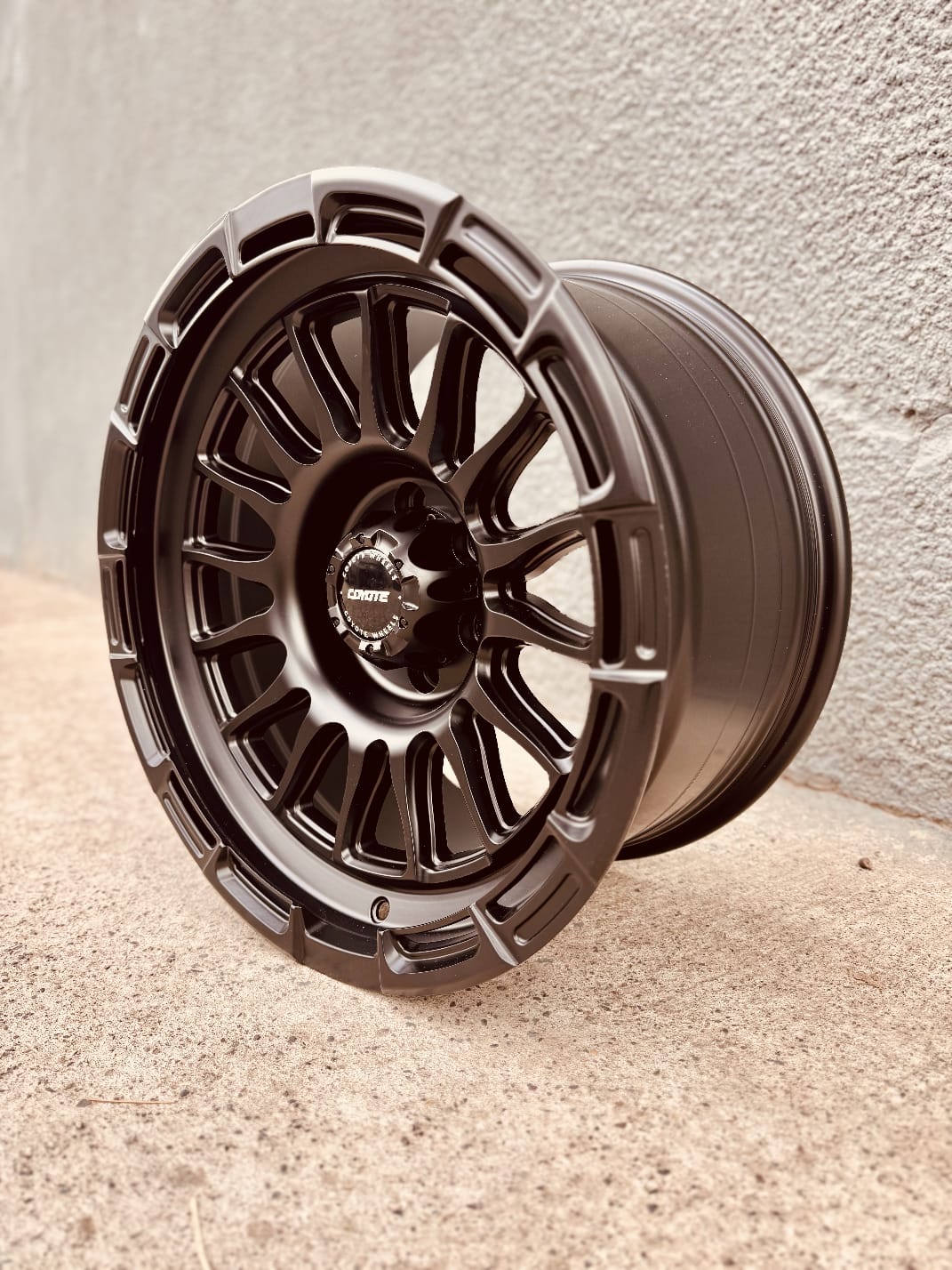 Coyote Wheels Denali Aro 17×9" 6×130 Offset 0