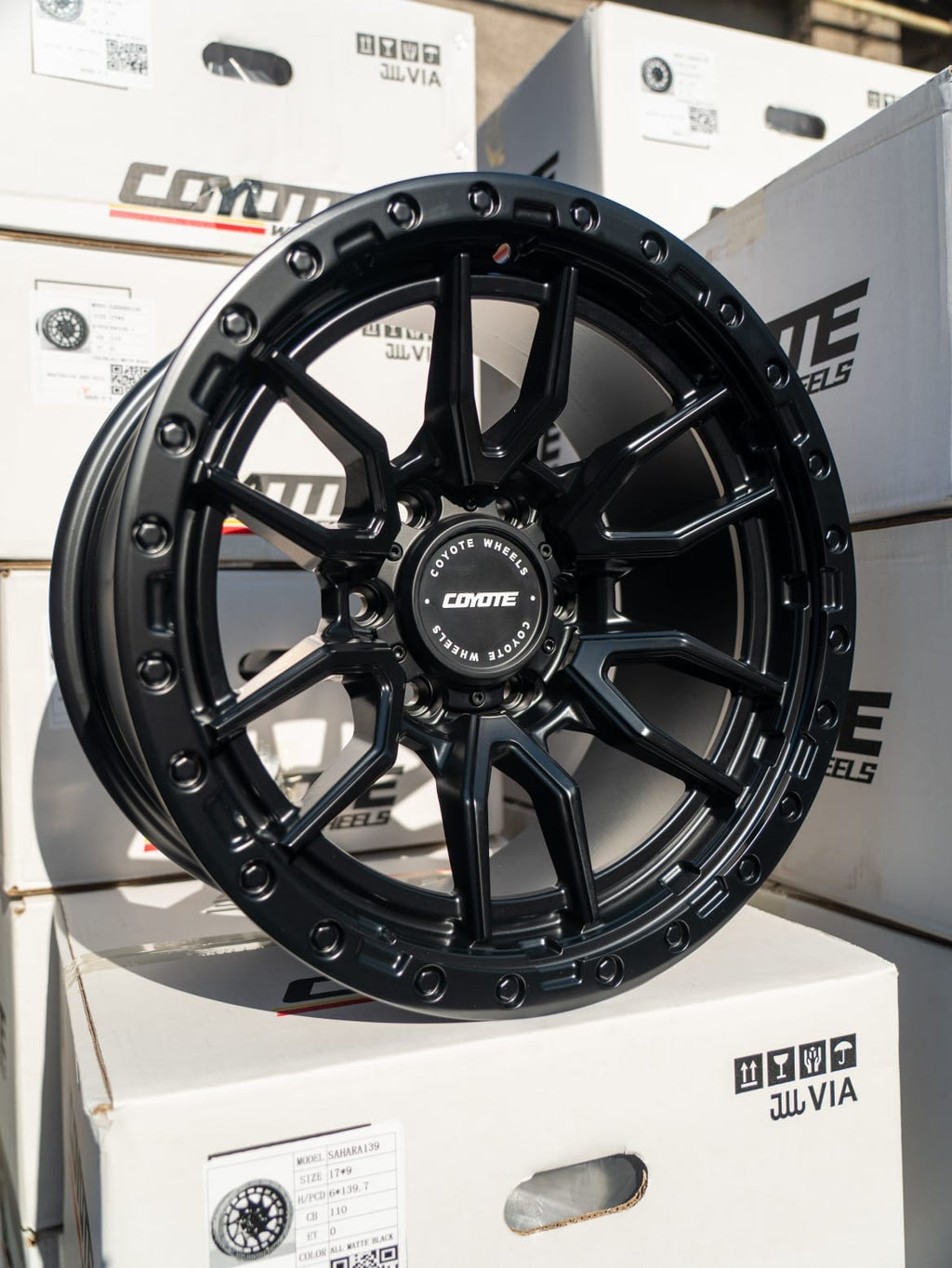 Coyote Wheels Desert Aro 17×9" 5X130 offset 0