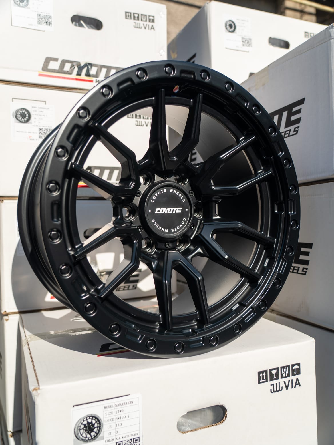 Coyote Wheels Desert Aro 17×9" 6×135 Offset 0