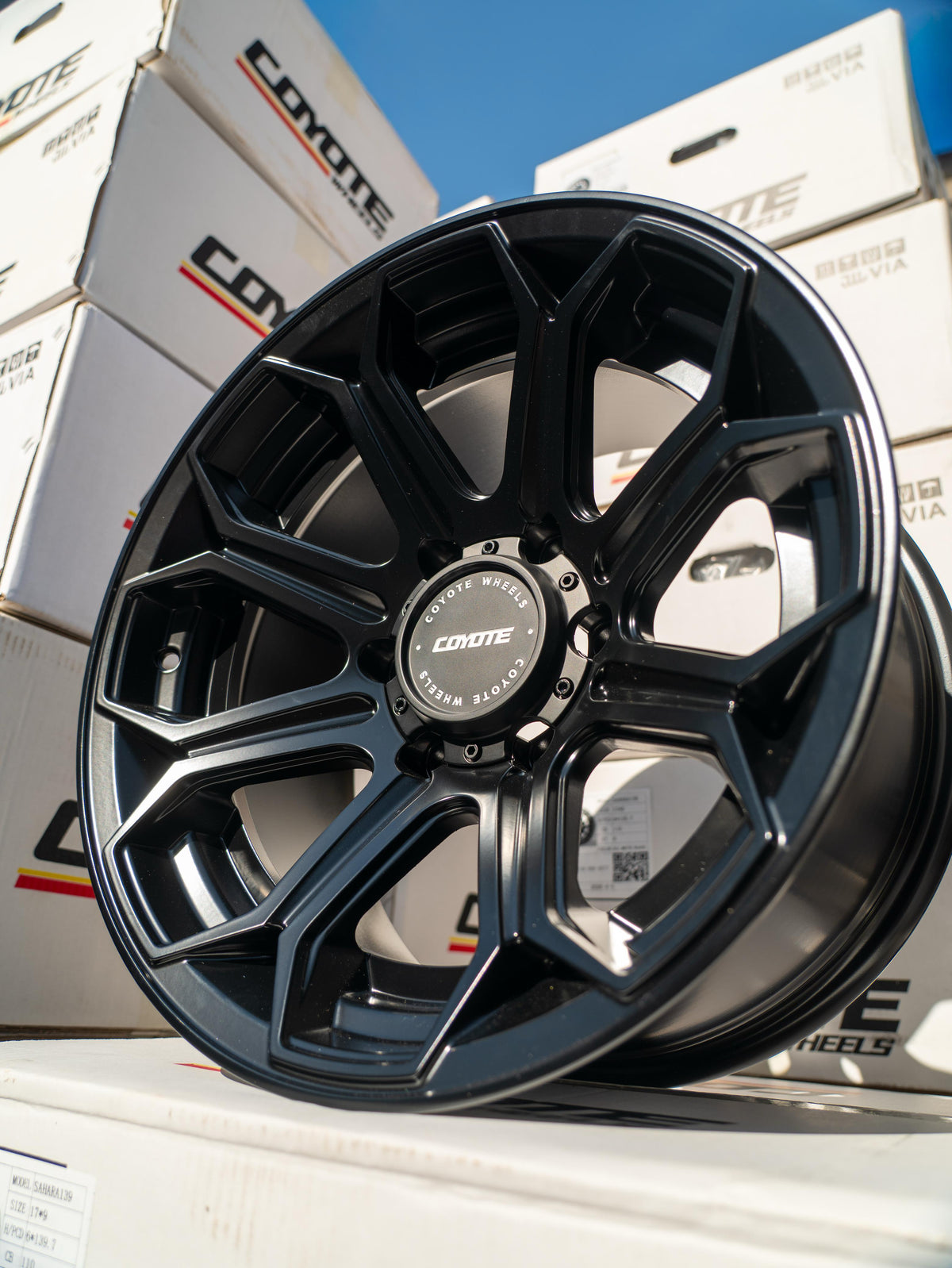 Coyote Wheels Urus Aro 17×9" 6×139 Offset 0