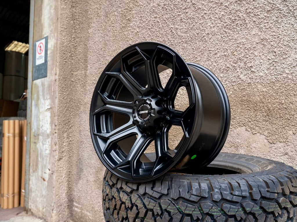 Coyote Wheels Urus Aro 17×9" 6×139 Offset 0